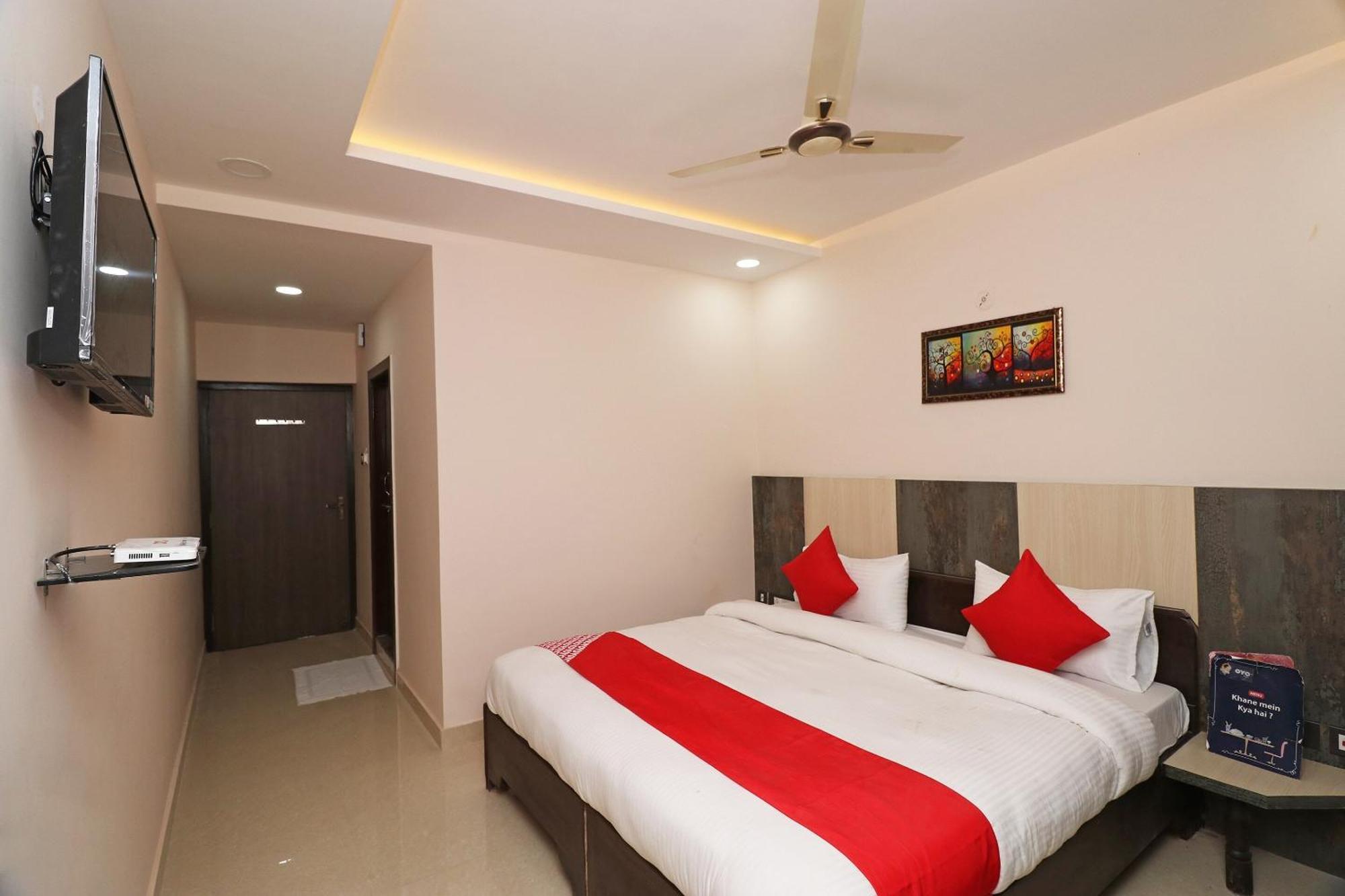 Hotel Centre Point Gorakhpur Eksteriør billede